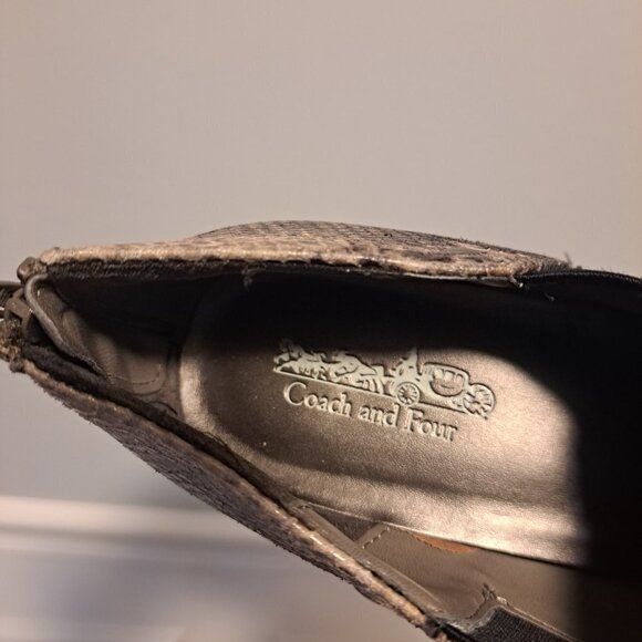 Coach And Four Shoes Tadd 8.5M Faux Snake Zipper Platforms 3.5" Heel Bootie - Picture 9 of 13